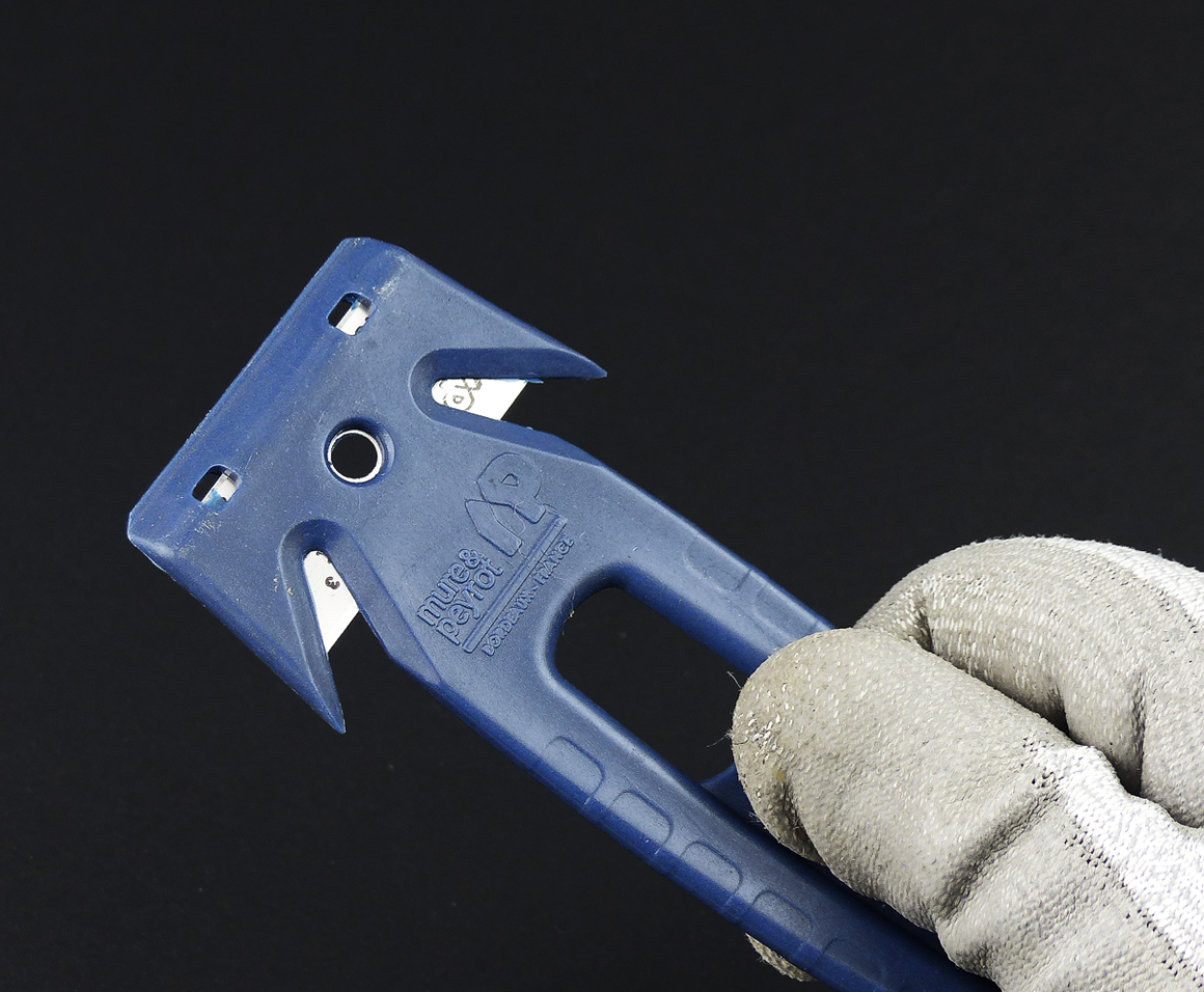 Cutter jetable multi-usages EYRAC — de la marque Mure & Peyrot – Alimentaire détectable – Grattoir frontal - 2