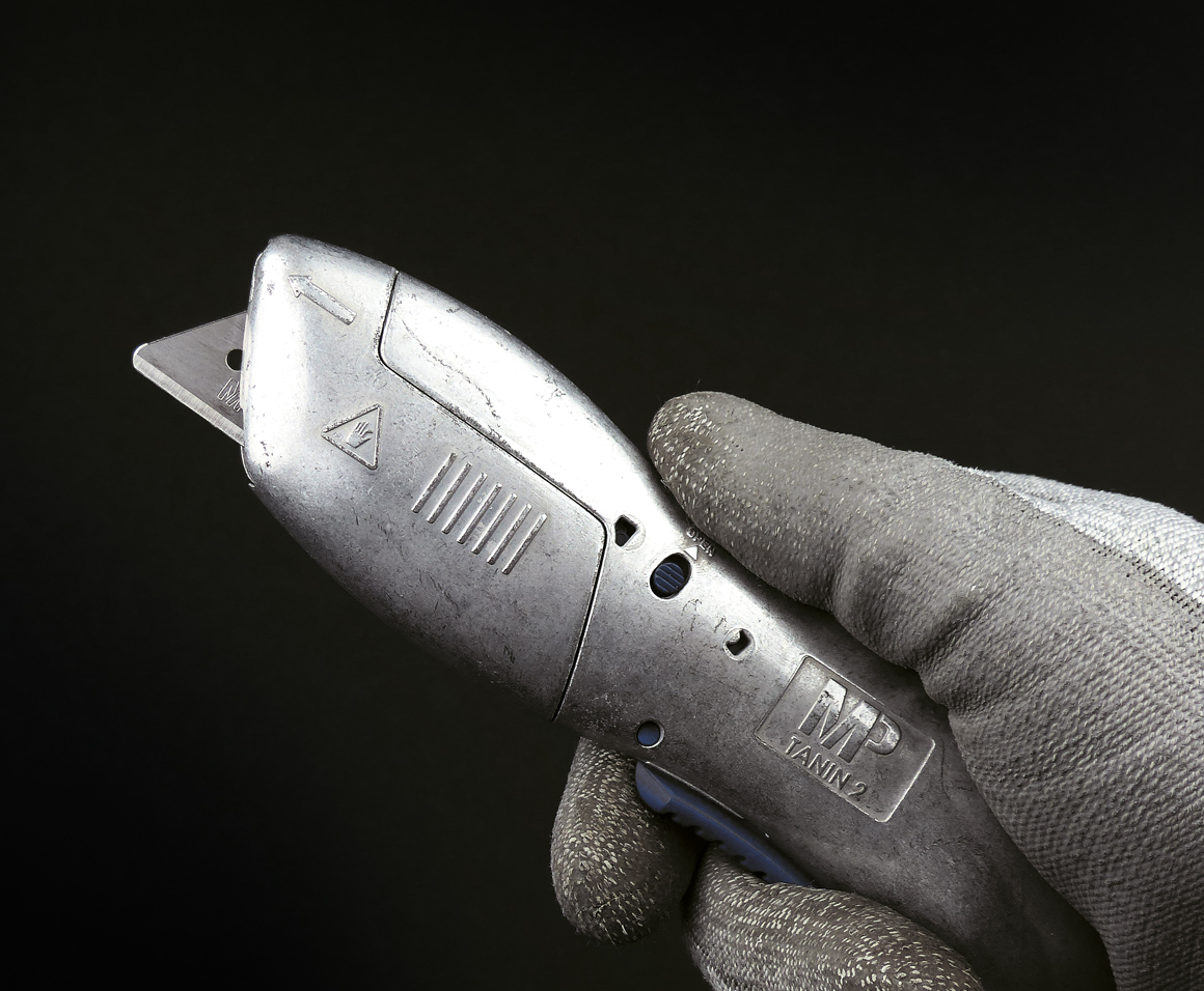 Couteau de sécurité automatique TANIN 2 ALD — de la marque Mure & Peyrot – Magnésium – Lame 18 mm - 3