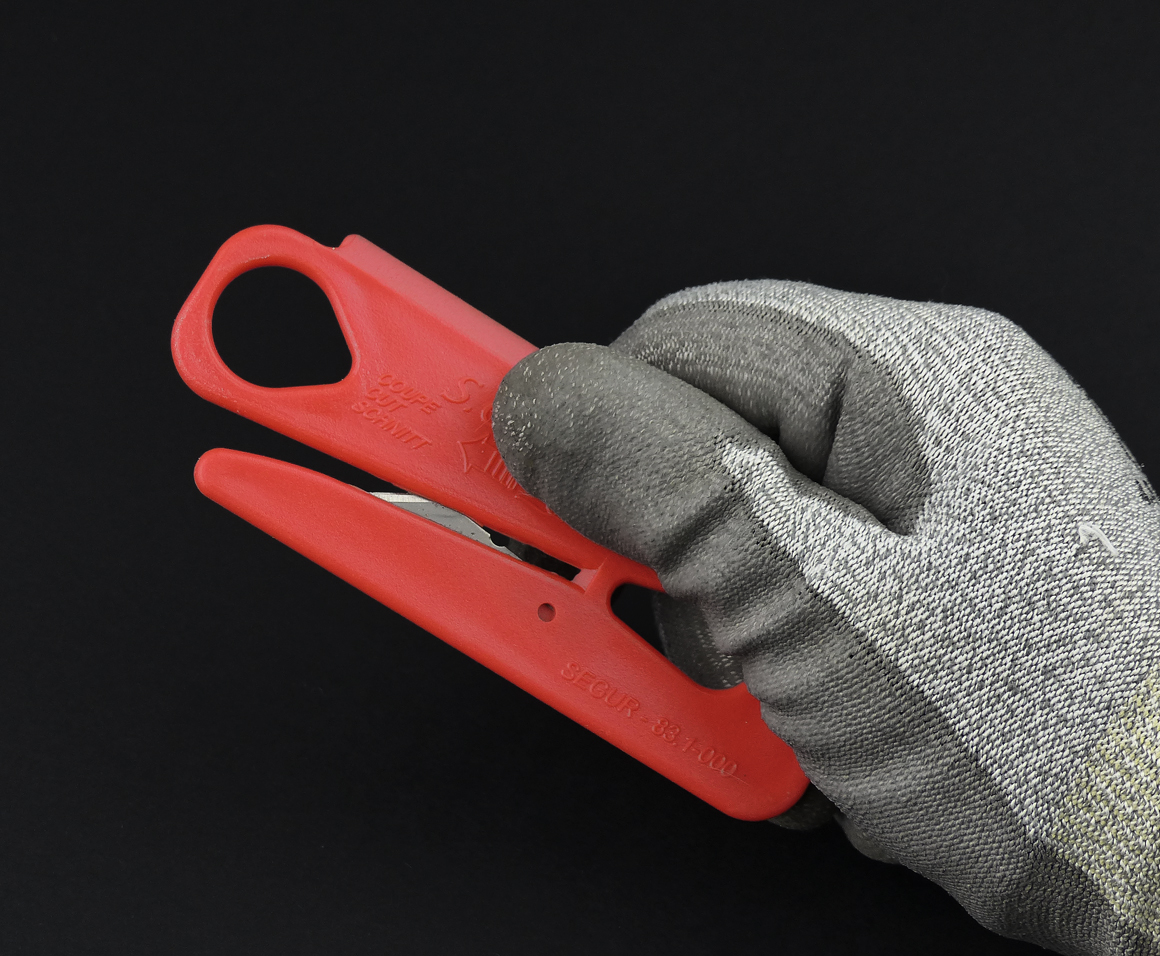 Outil 5 fonctions SÉGUR jetable – agrafes, étiquettes, cartons – Mure & Peyrot - 2