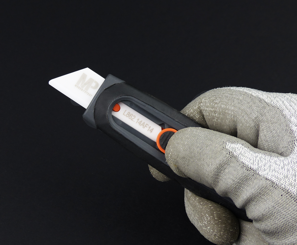 PINSAN – couteau à curseur lame céramique – Mure & Peyrot - 2